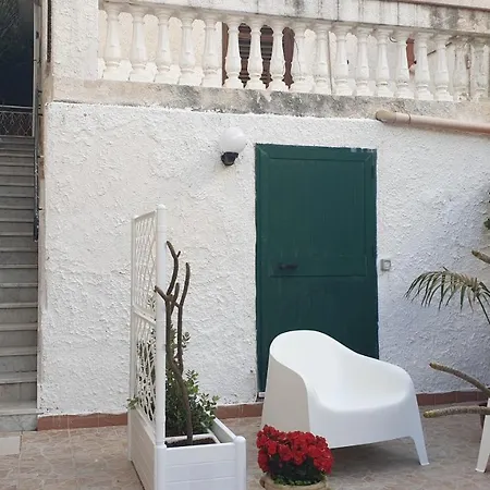 La Pomelia Appartement *